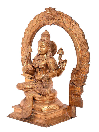 22'' Goddess Lakshmi Panchaloha Bronze Sculpture from Swamimalai | Handmade Idol | Goddess Statue