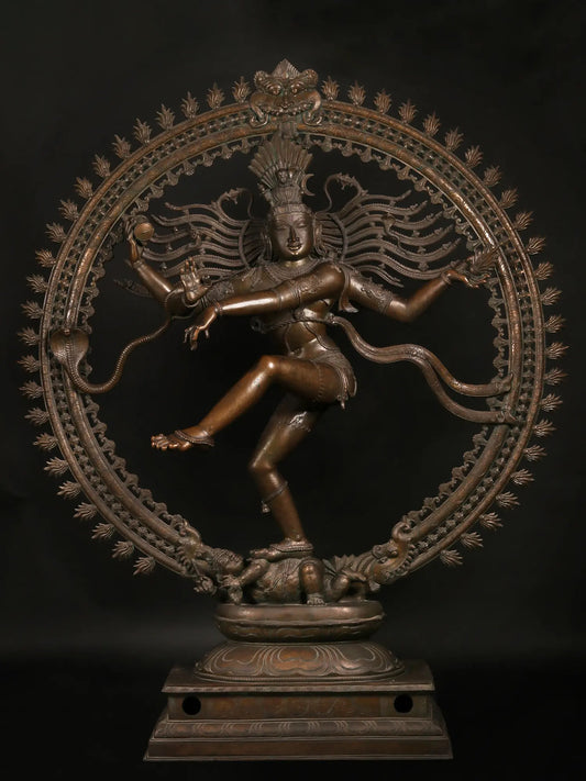 Statue Nataraja en bronze Panchaloha super fin de 80 po (Est-ce le plus beau Nataraja en bronze de tous les temps ?)