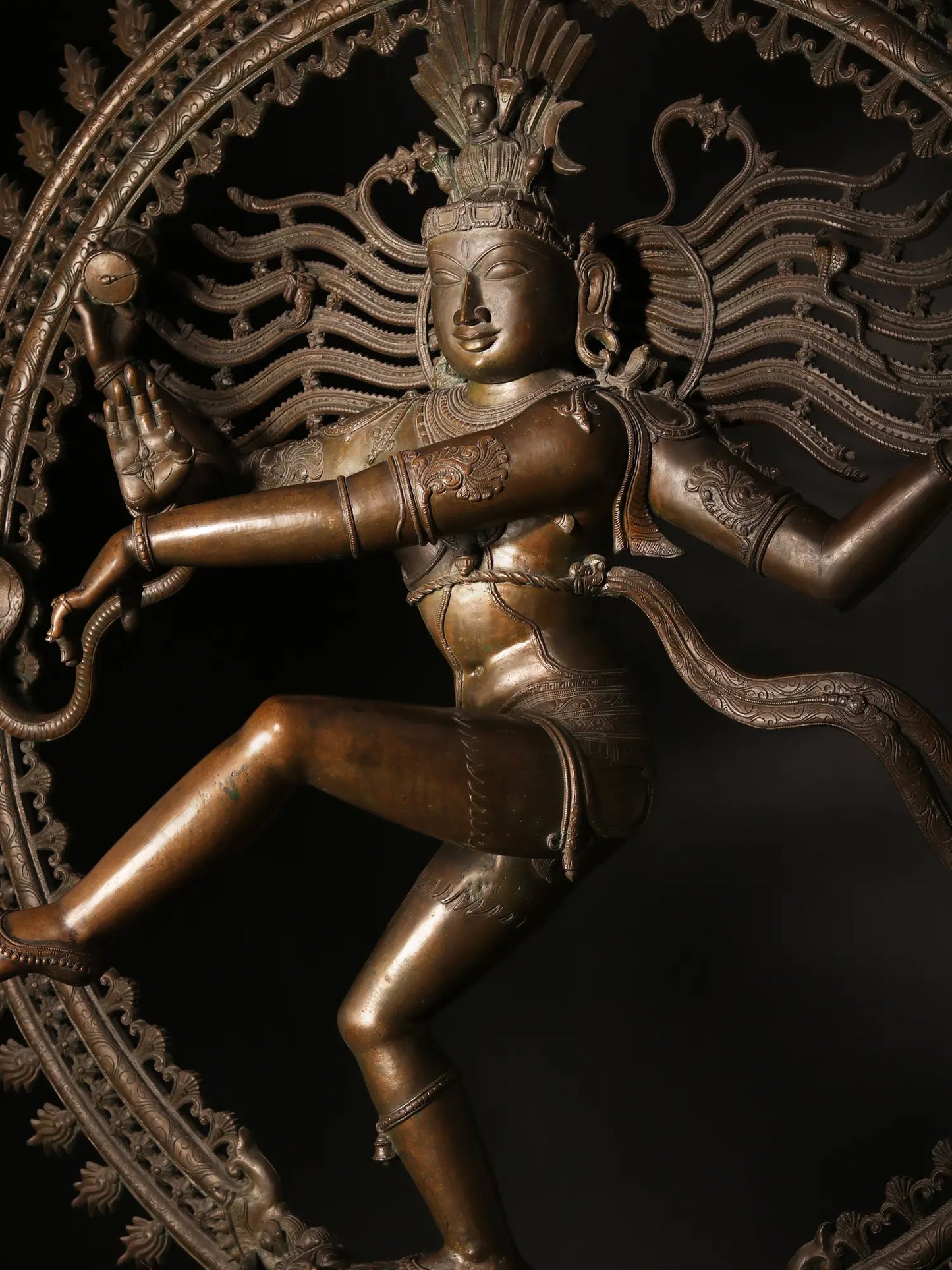 Statue Nataraja en bronze Panchaloha super fin de 80 po (Est-ce le plus beau Nataraja en bronze de tous les temps ?)